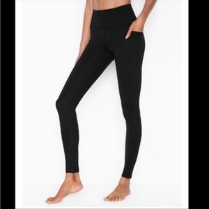 Victoria’s Secret Pocket Legging